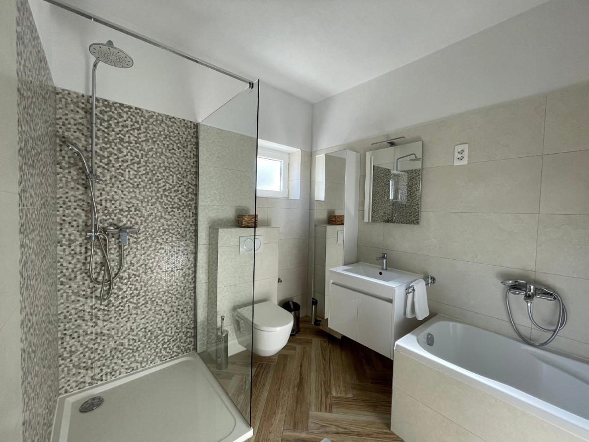 Apartment Marina Сень Екстер'єр фото